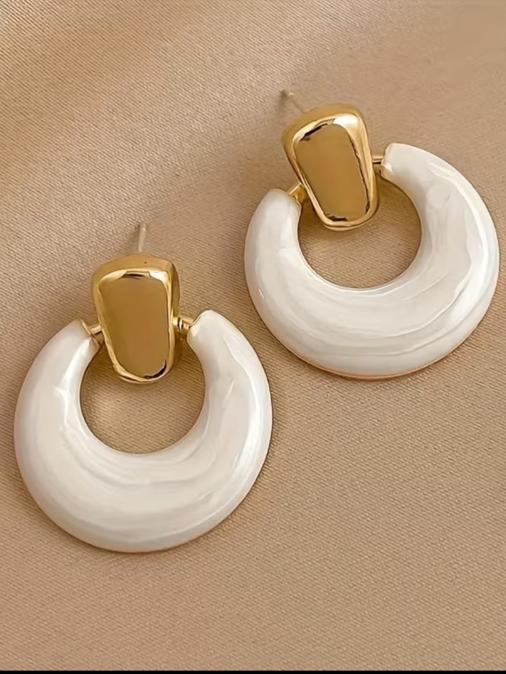Swirly White Enamel Door Knocker Style Gold Toned Stud Earrings